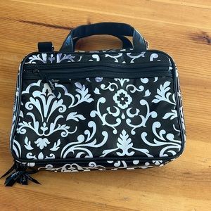 Thirty-One Travel Case